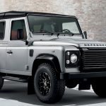 land-rover-defender-90-black-pack.2000x1333.Feb-20-2014_07.49.22.560178