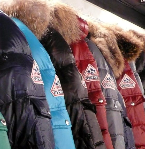 manteau logo montagne