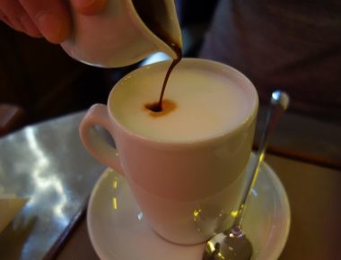 Un petit-déjeuner au Caffè Stern