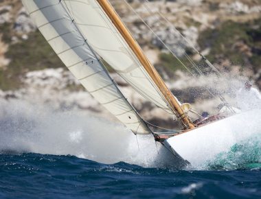 Yachts classiques : retour aux années folles dans le golfe de Saint-Tropez