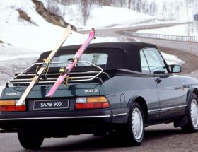 Saab 900 : la Suédoise qui cache bien son jeu