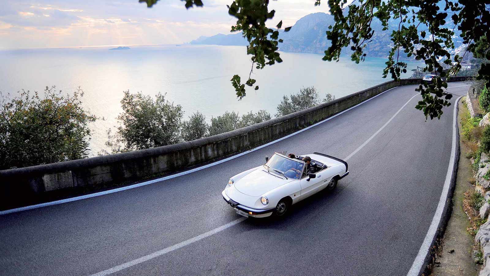 sportscarhireitalyuniquecarhireamalficoastrentalclassiccar