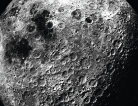 Omega, « first watch » sur la lune