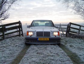 Dans ta Benz Benz Benz : nos (grosses) berlines des années 1990