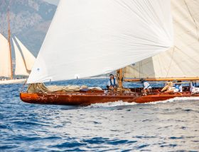 Aux Voiles de Saint-Tropez, Ester de retour sur l’eau après 80 ans d’absence