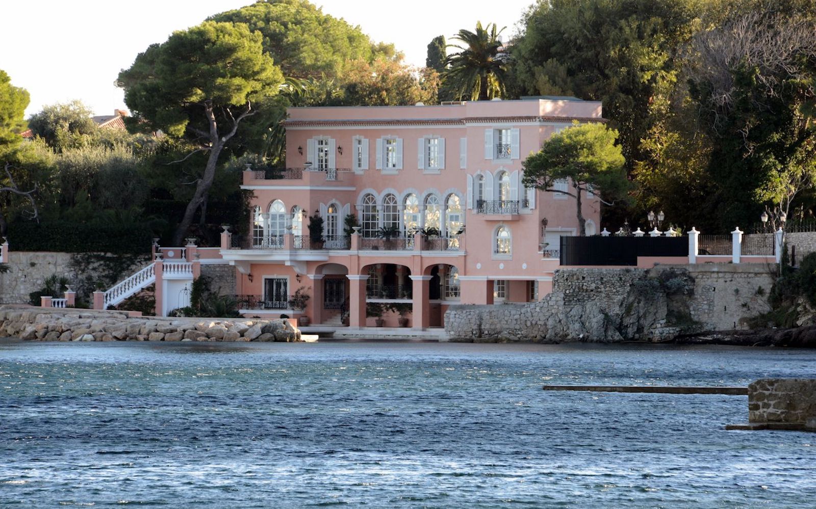 La Villa Fleur du Cap, joyau de la côte à SaintJeanCapFerrat Les