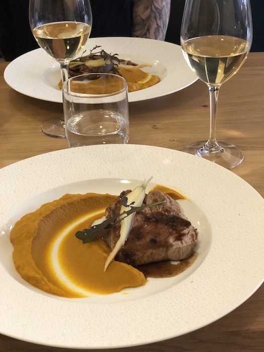 colette_quasi_de_veau_roti_mousseline_de_carottes_au_curry_2-les-hardis