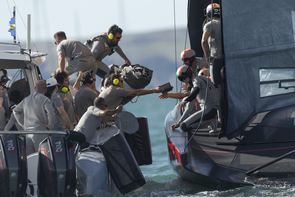 americas-cup-les-hardis-10