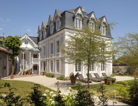 Nos bonnes adresses pour un week-end à Honfleur : l’hôtel Le Saint-Delis