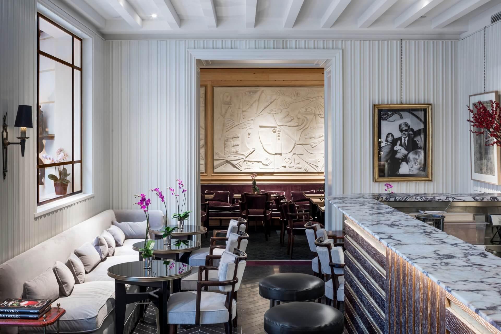 Le bar du J.K. Palace à Paris