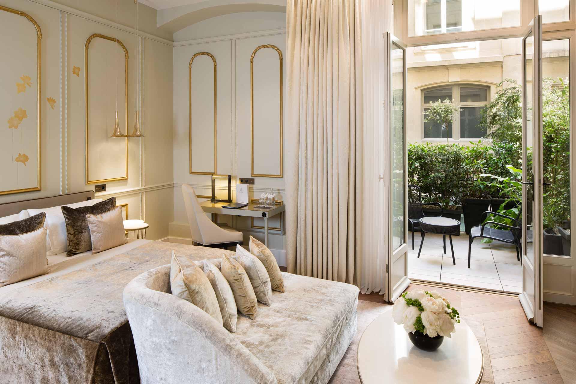 La chambre patio de l'hôtel à Paris 7 © le Narcisse Blanc