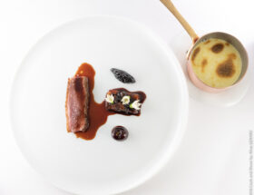 Recette de la canette aux cerises du chef Xavier Mathieu, de l’hôtel en Provence Le Phébus