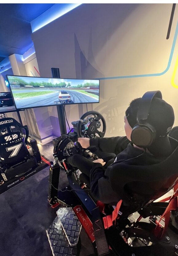 © Sim Drivers