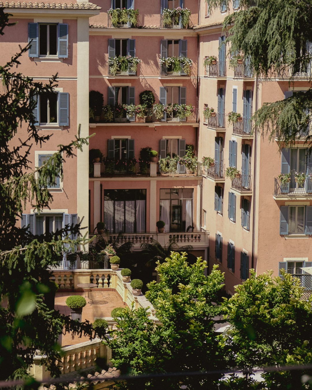 © Hôtel de Russie