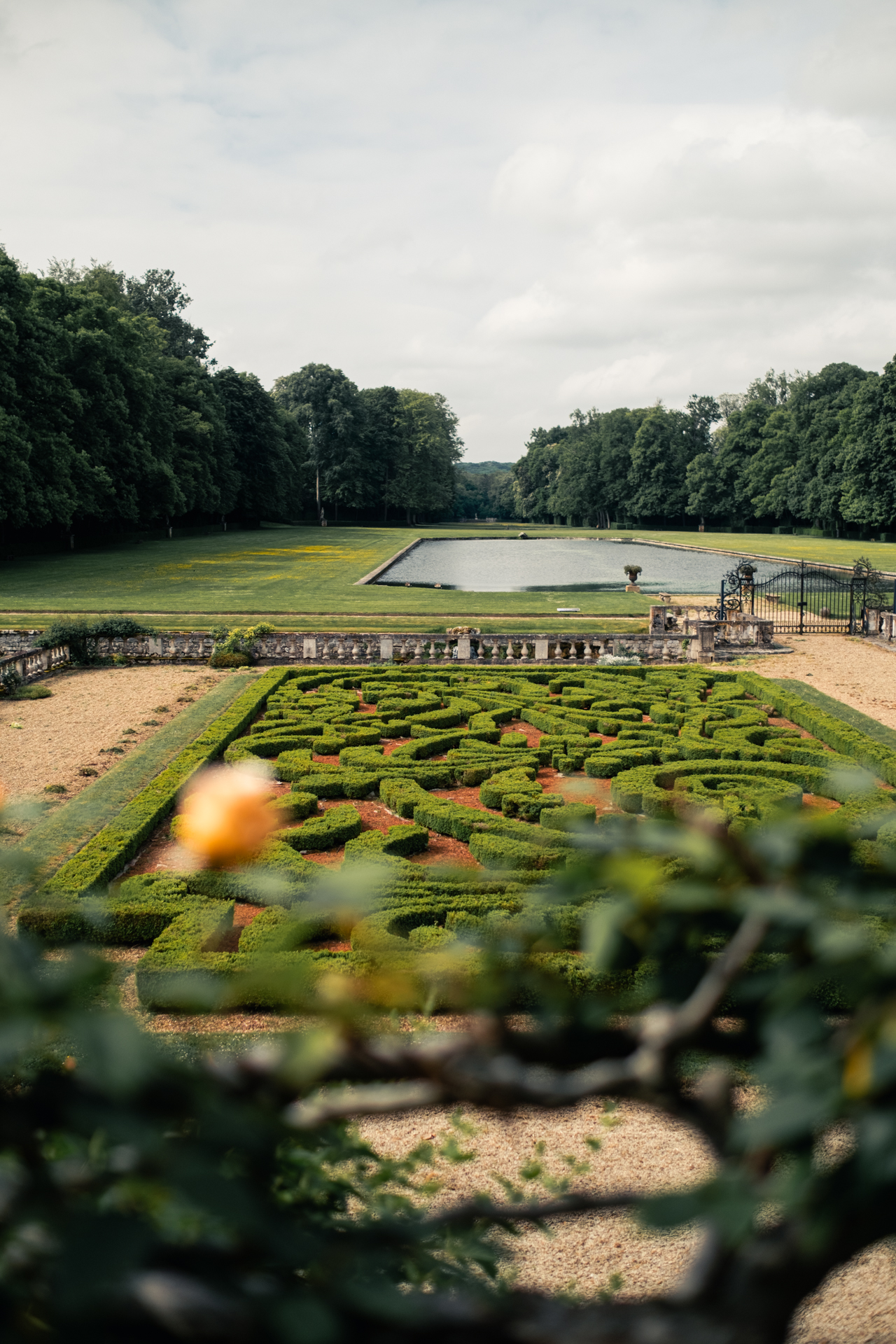 Jardin du Château de Courances © Mathieu Bonnevie