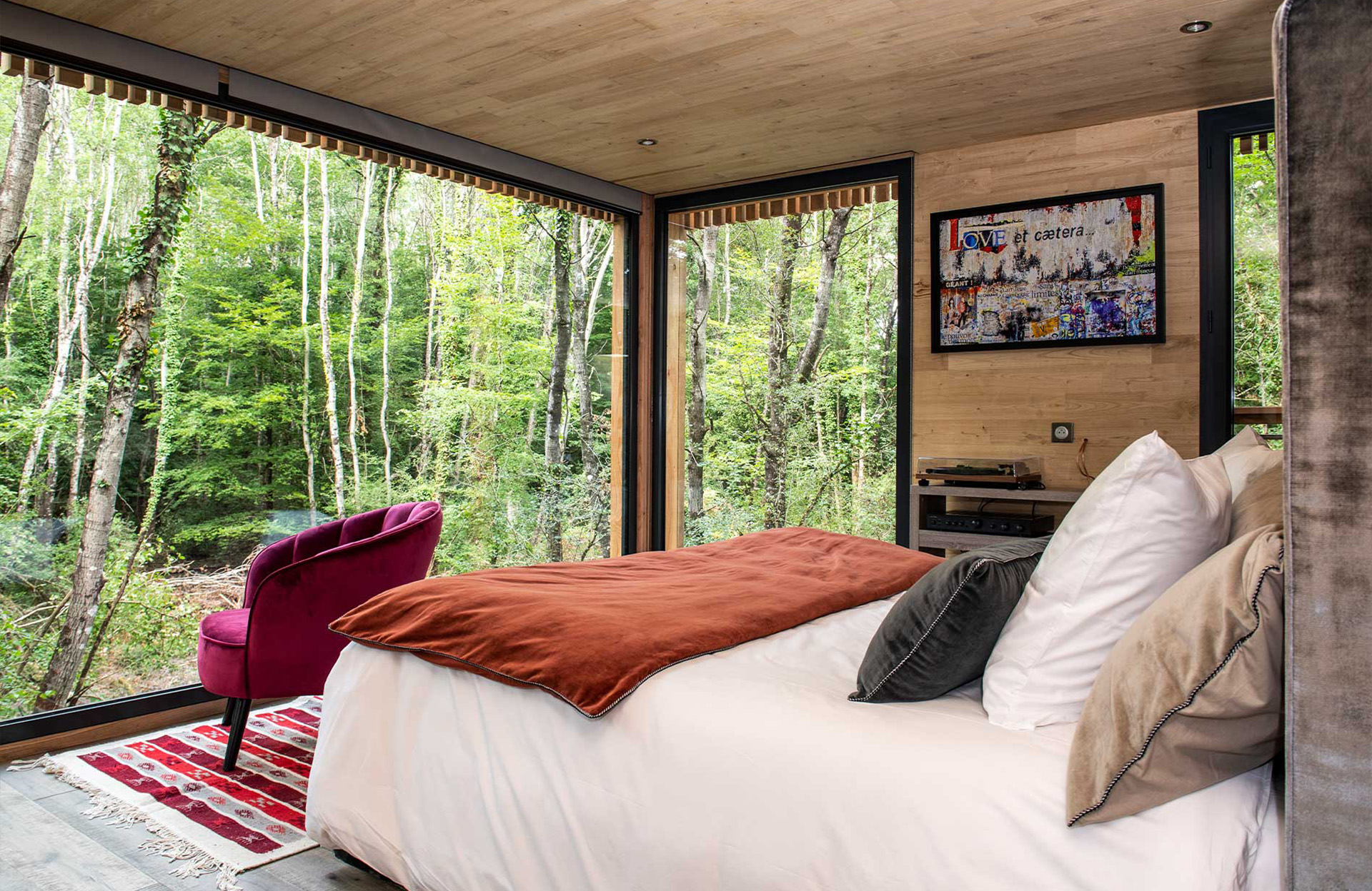 Le lodge Lucien, perché dans les arbres au milieu de la forêt, de l'hôtel Loire Valley Lodges