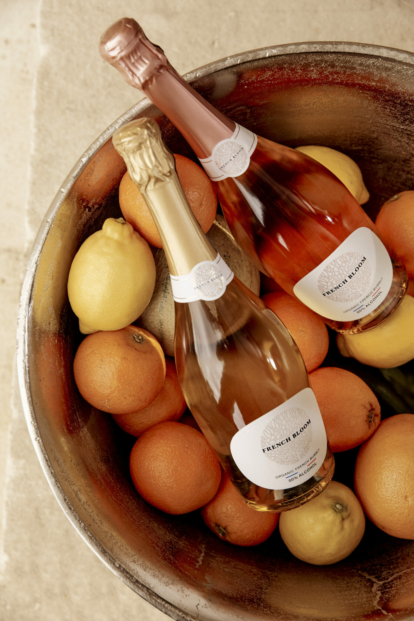 Le vin rosé ou blanc pétillant sans alcool de French Bloom