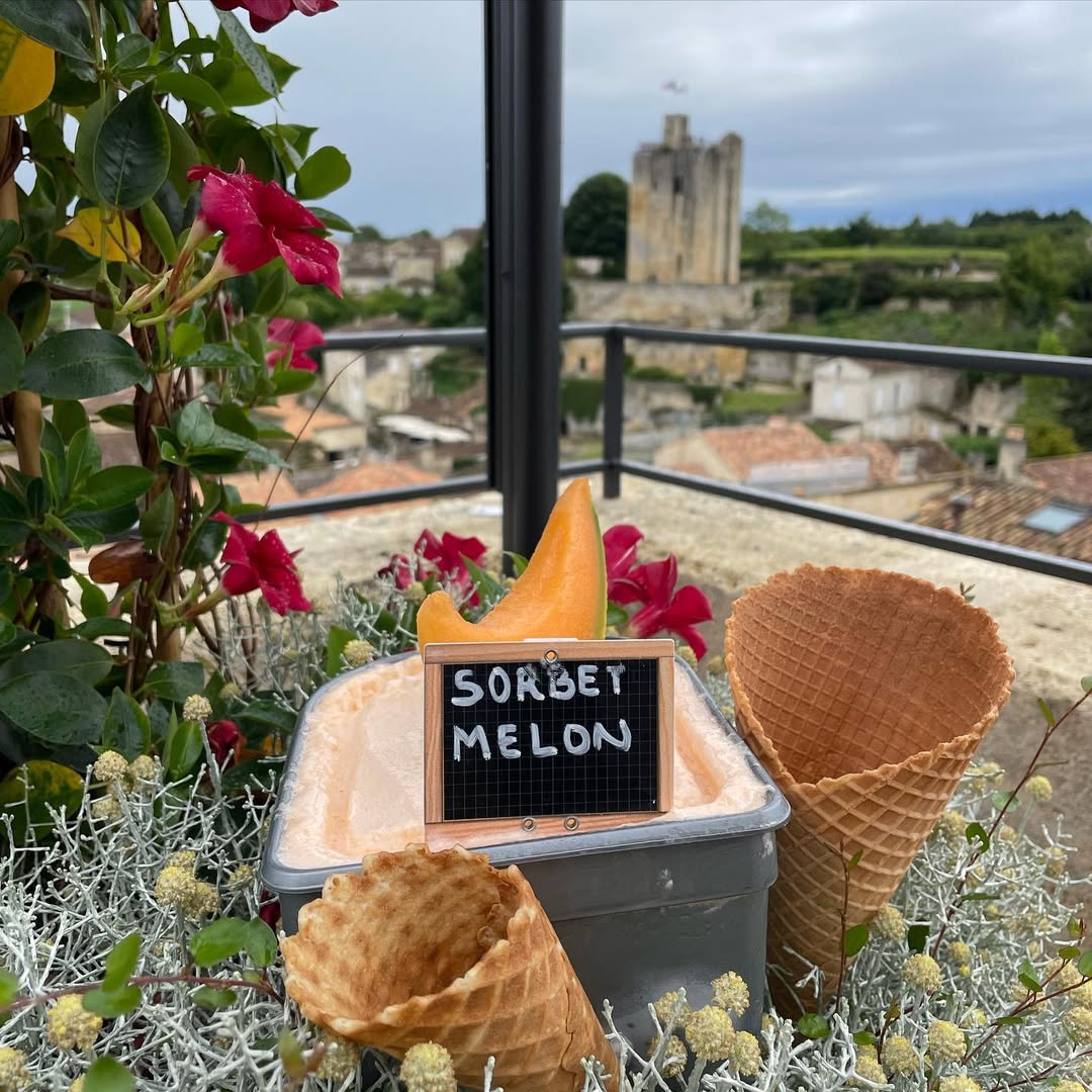 Goûter au sorbet melon au © glacierdesvignobles
