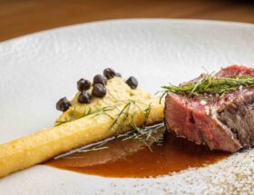Recette du boeuf d’Aubrac par Emilie et Thomas Roussey pour Le Moulin de Cambelong à Conques