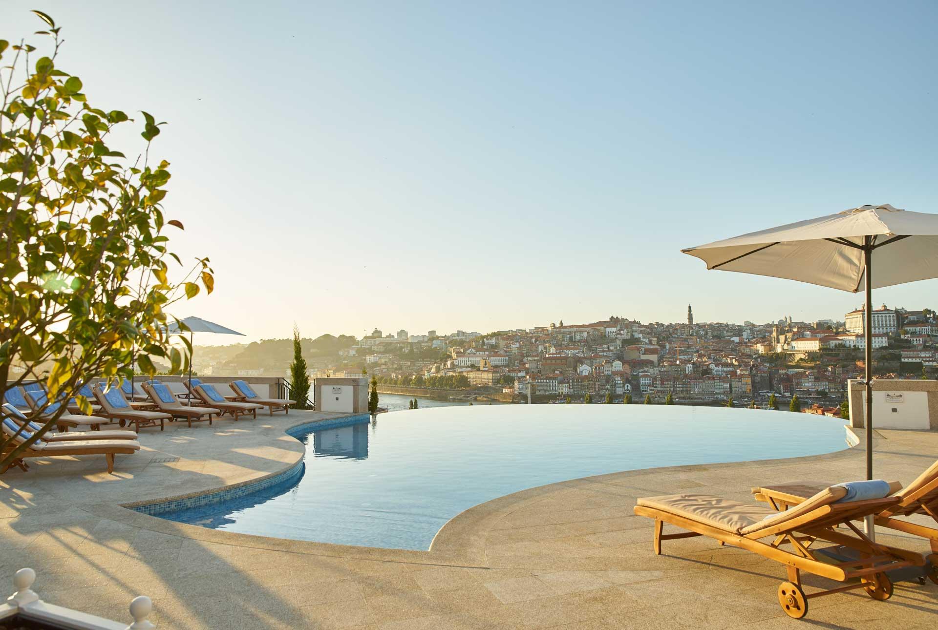 The Yeatman , piscine extérieure © The Yeatman