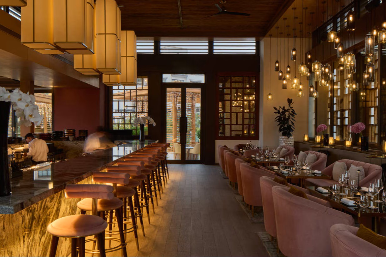 Meilleur restaurant japonais fusion avec vue sur Dubaï © Nikkei