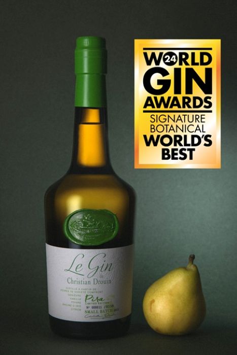 Pira World Best Gin avec poire © Christian Drouin