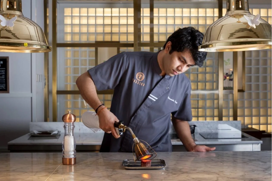 Restaurant gastronomique indien à Dubaï © Trèsind Studio