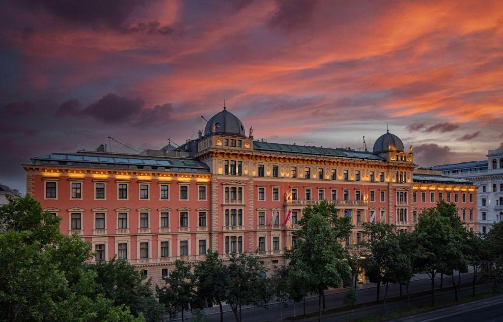 Vue extérieur d'un des plus beaux palais de Vienne © Anantara Palais Hansen Vienna