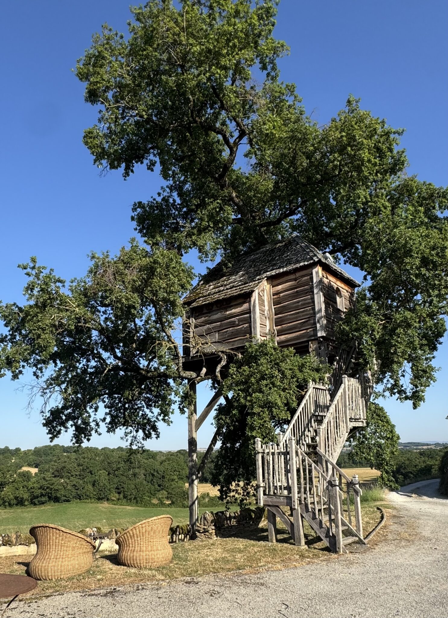 La Cabane Perchée, Château de Labro © Maïa Morgensztern
