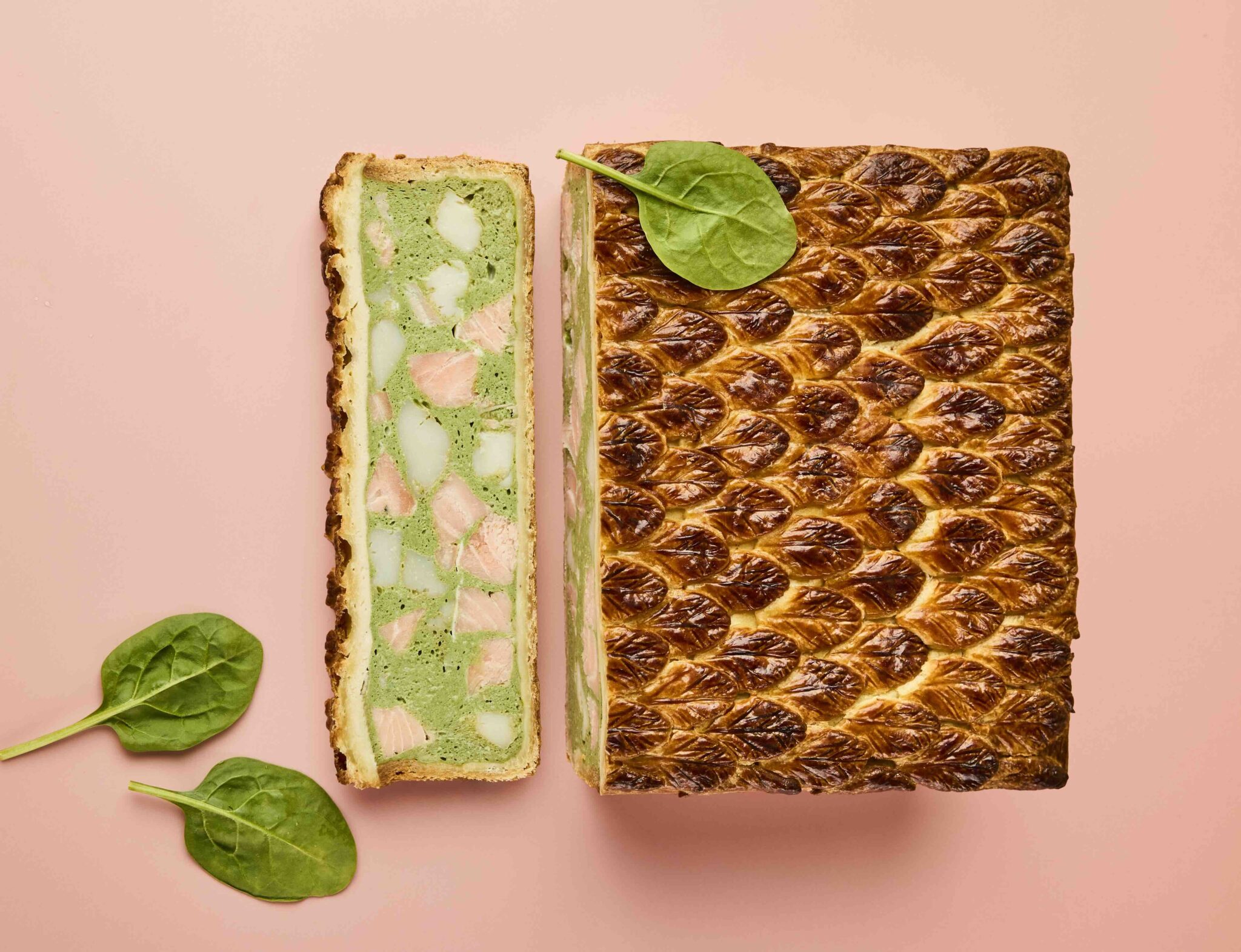 Un pâté en croûte original à l'épinard, truite et noix de Saint-Jacques, par le chef Frédéric Le Guen Geffroy © Delphine Constantini