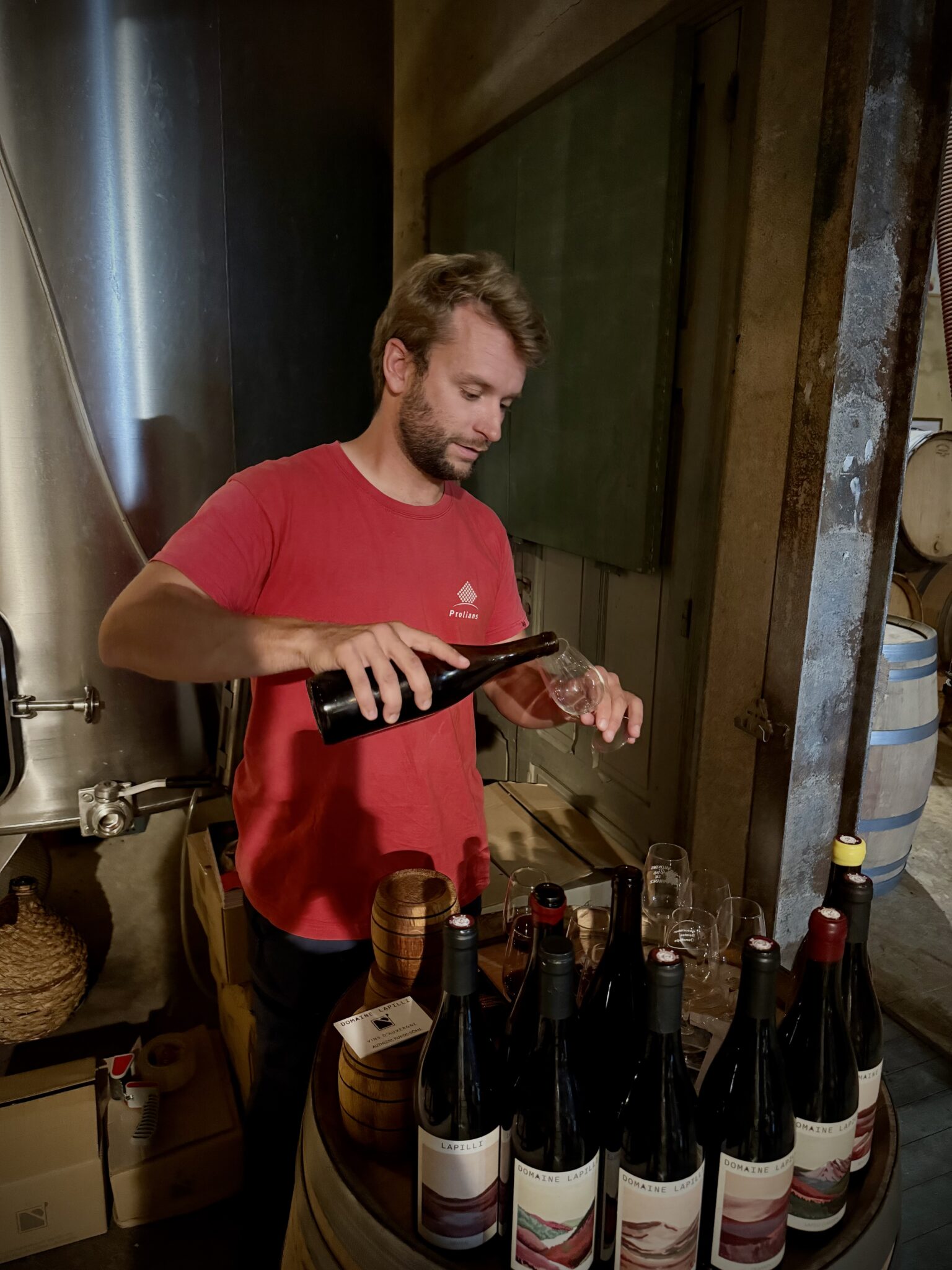 Géraud Dubuis, du Domaine Lapilli, en pleine action