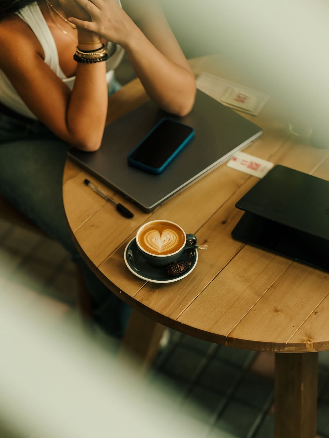 Le café One Life, où télétravailler à Dubaï © One Life / The Growhouse