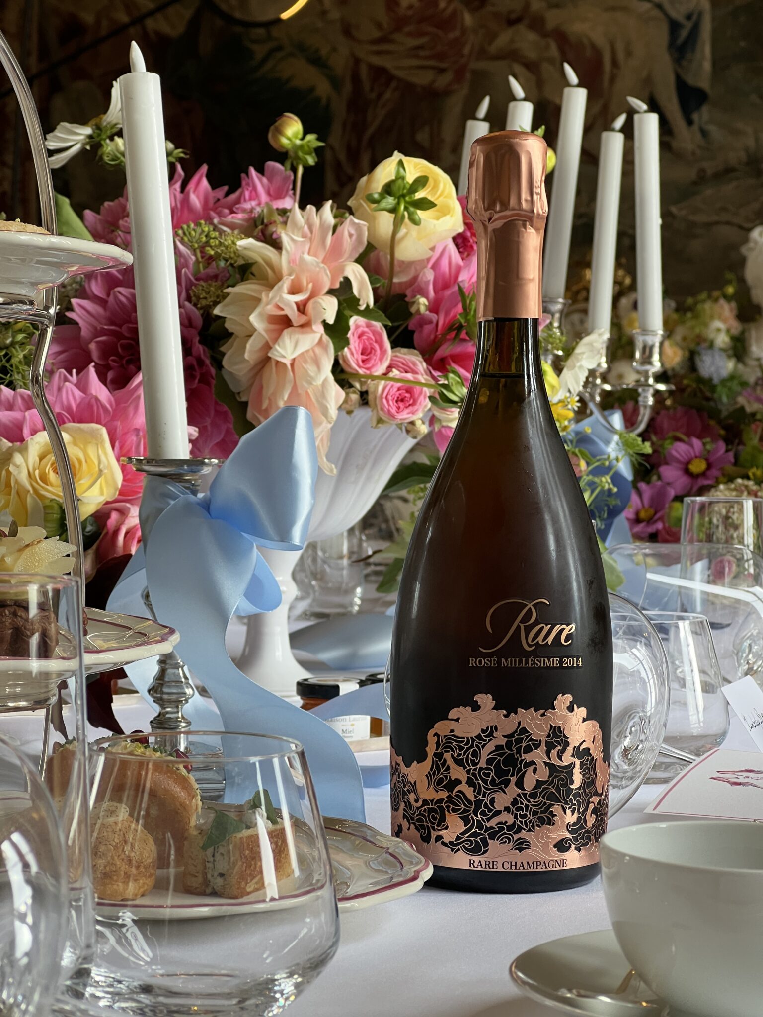 L'heure du champagne pendant le tea time à Paris 