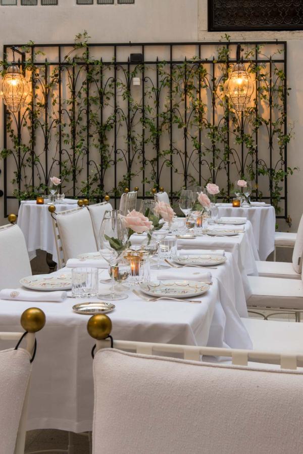 Le restaurant Il Caffe de l'hôtel 5 étoiles à Venise le Nolinski Venise © Guillaume_de_Laubier