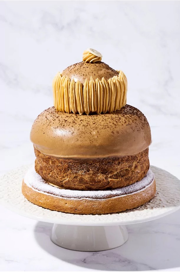 La religieuse au café de Dalloyau © Dalloyau