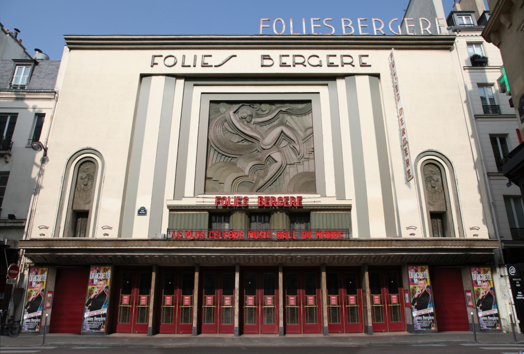 © Les Folies Bergères