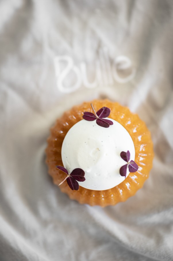Baba au rhum Bulle - © Pépa Sion