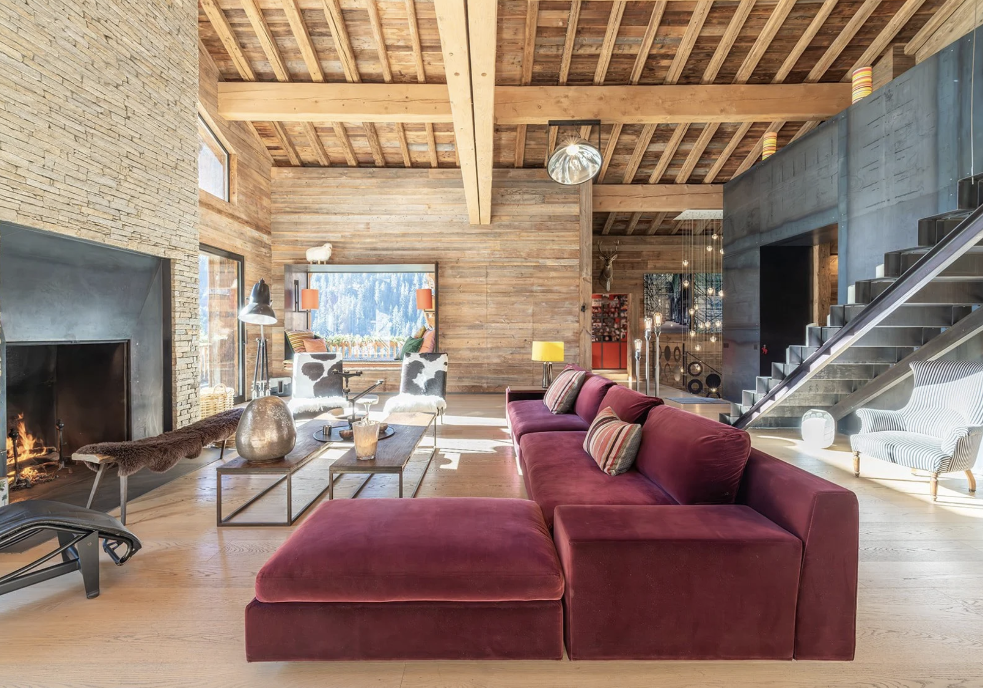 La pièce de vie du chalet Brames © Homanie