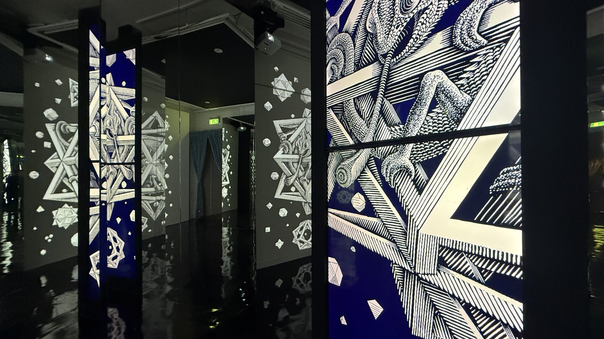 À l'exposition M.C. Escher à la Monnaie de Paris © Arthemisia