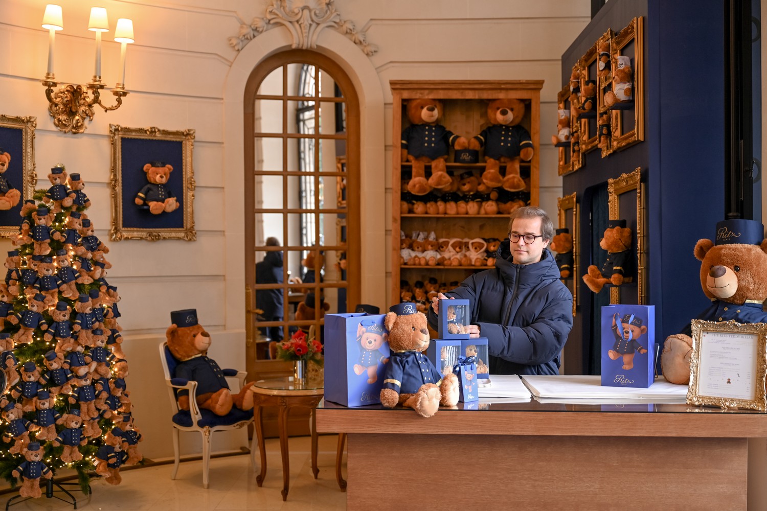 Ritz Paris Teddy B(e)ar- Noel - credits ©raphaelmetivet-09