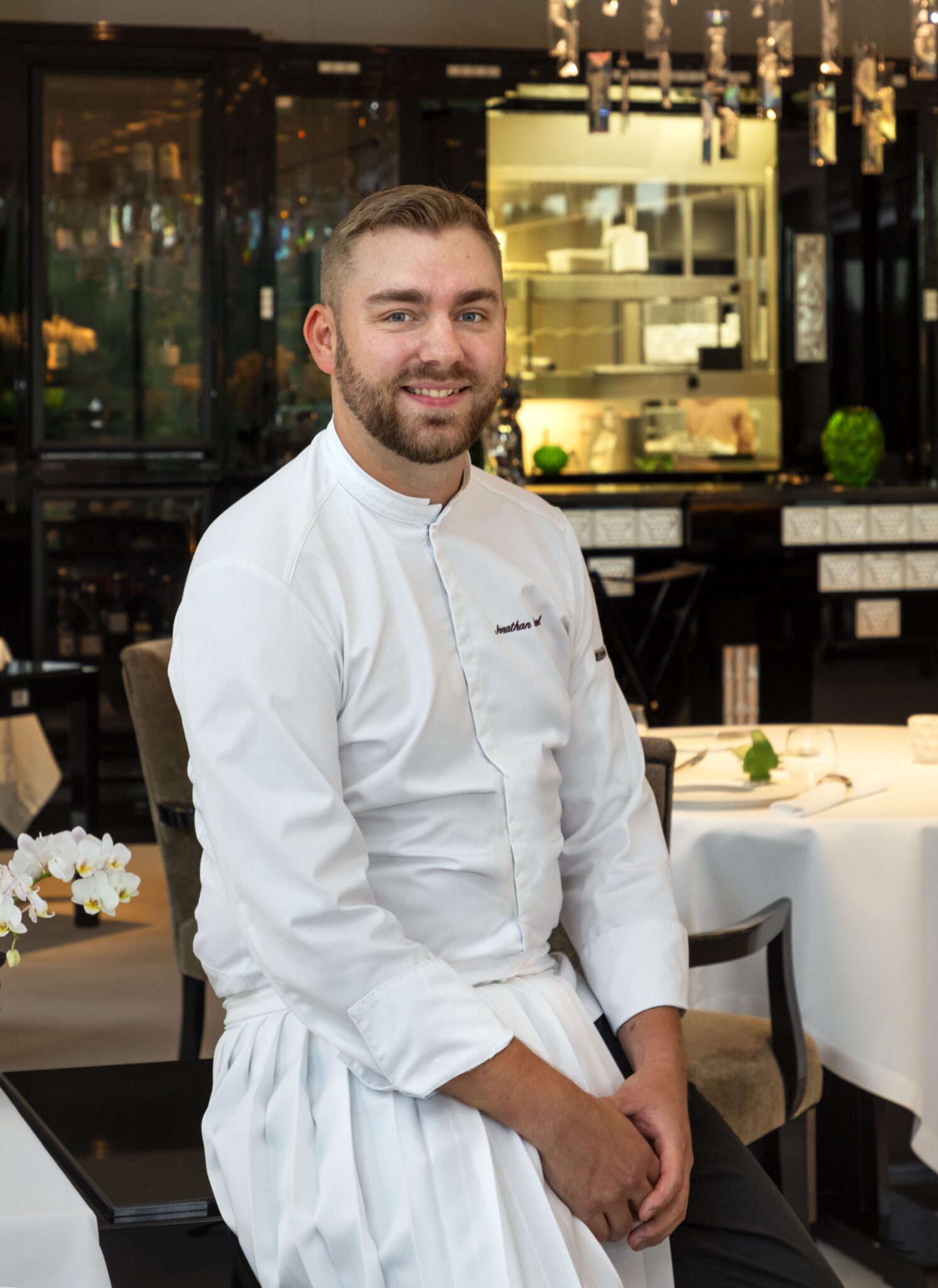 Le chef pâtissier Jonathan Bunel de la Villa René Lalique © Karine Faby