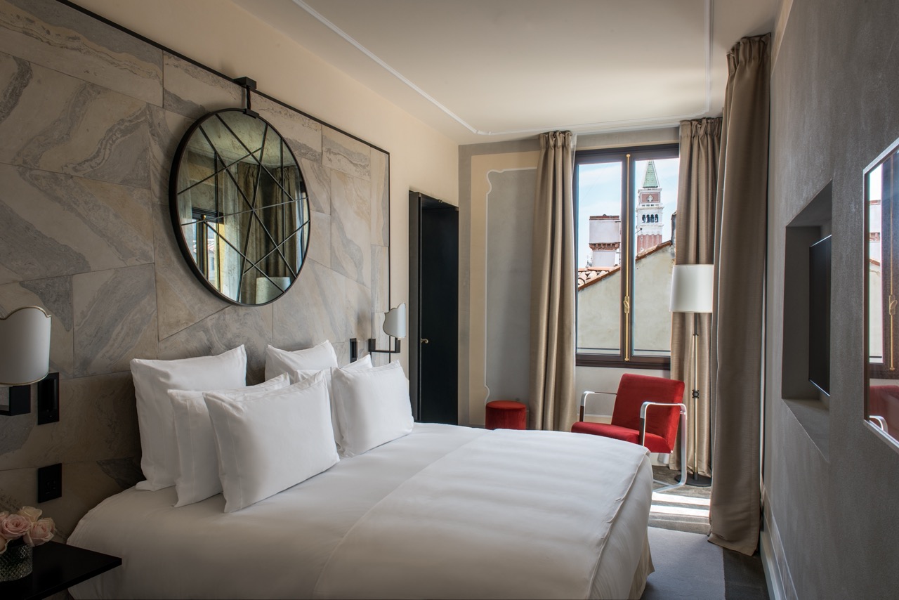 La Suite Deluxe du Nolinski Venezia © Guillaume de Laubier