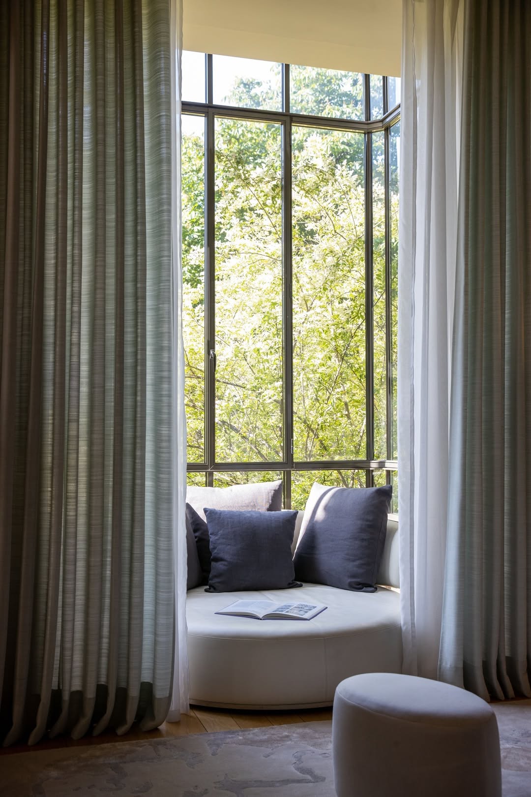 Une des plus belles adresses intimistes à Paris © La Réserve Paris