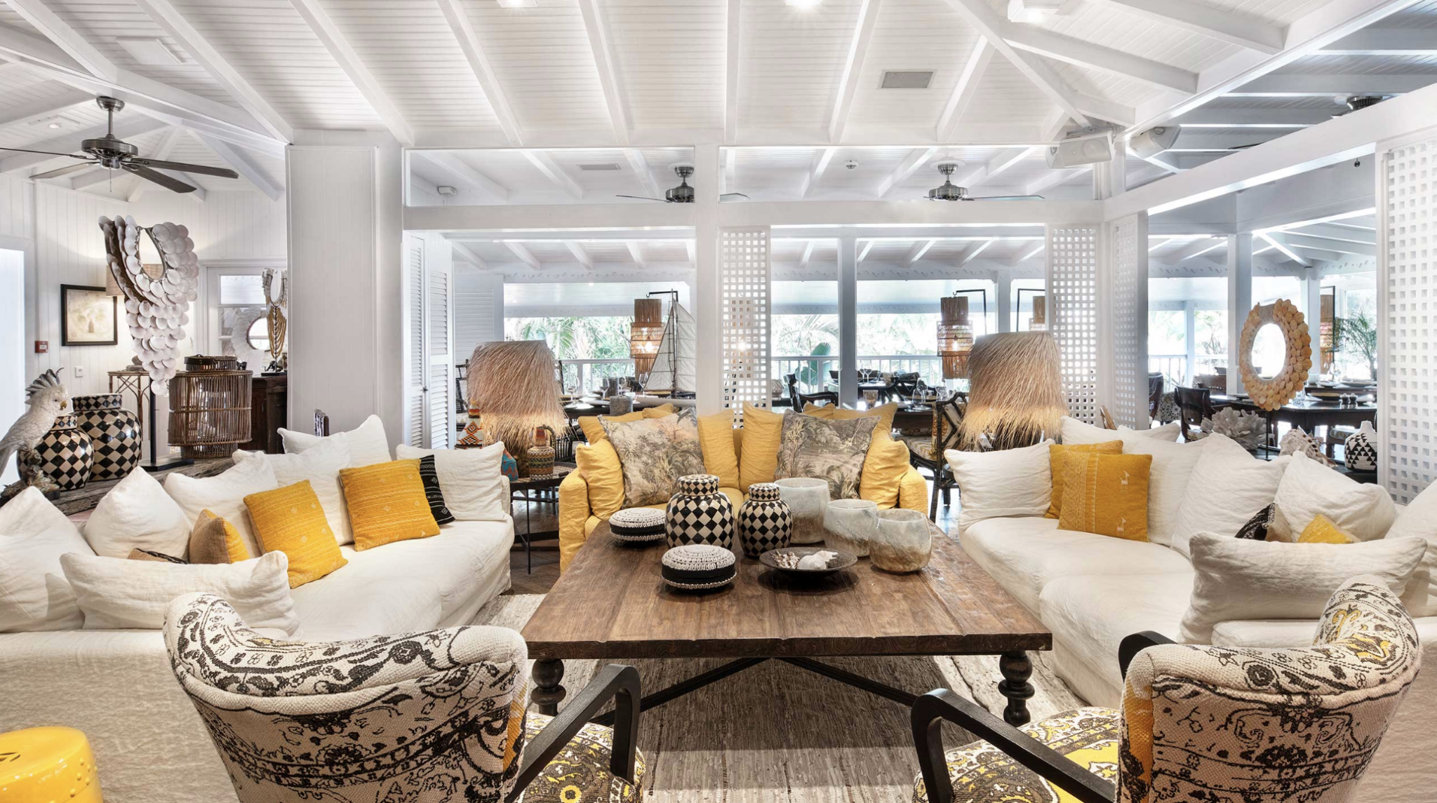 Les parties communes de l'hôtel sous les varangues © Gyp Sea Hotel