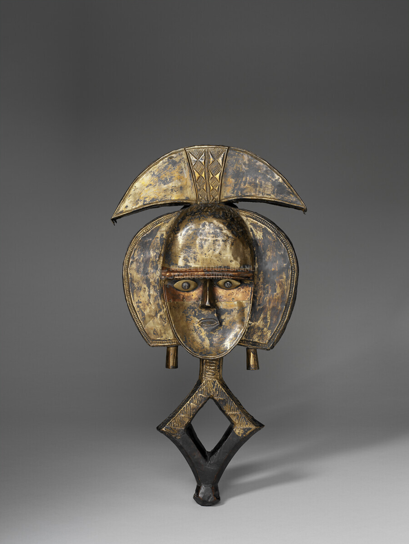 Statuette de gardien de reliquaire Mbulu-ngulu © musée du quai Branly -Jacques Chirac, photo Patrick Gries, Valérie Torre