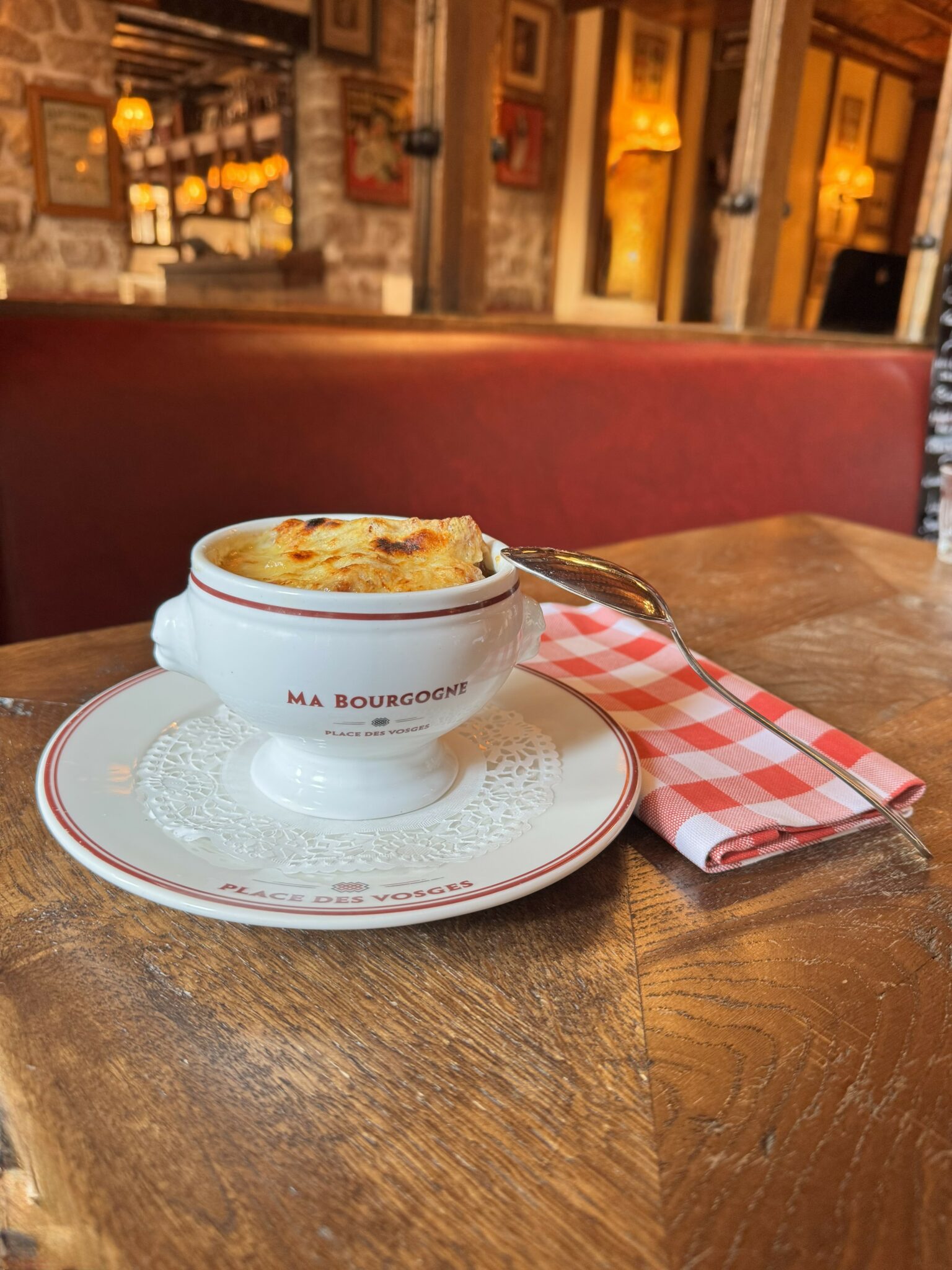 Ma Bourgogne © Tiana Salles