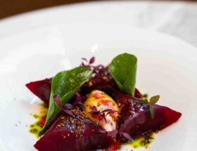 Recette du Berlingot de betteraves à l’estragon, gourmande à la fourme d’Ambert du chef Kevin Hamon