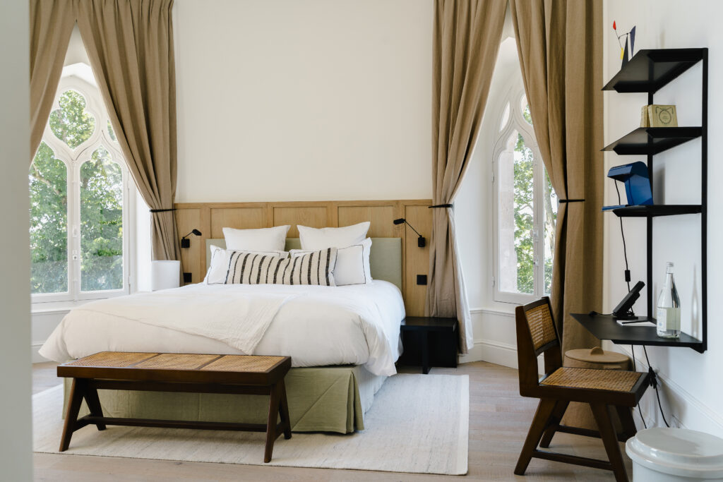 Une suite élégante de l'hôtel © Les Hauts de Sancerre