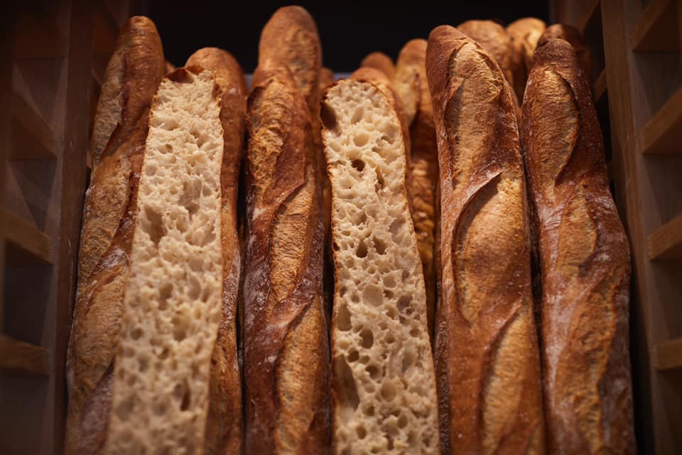 Parmi les meilleures baguettes de Paris, celle de La Parisienne © La Parisienne