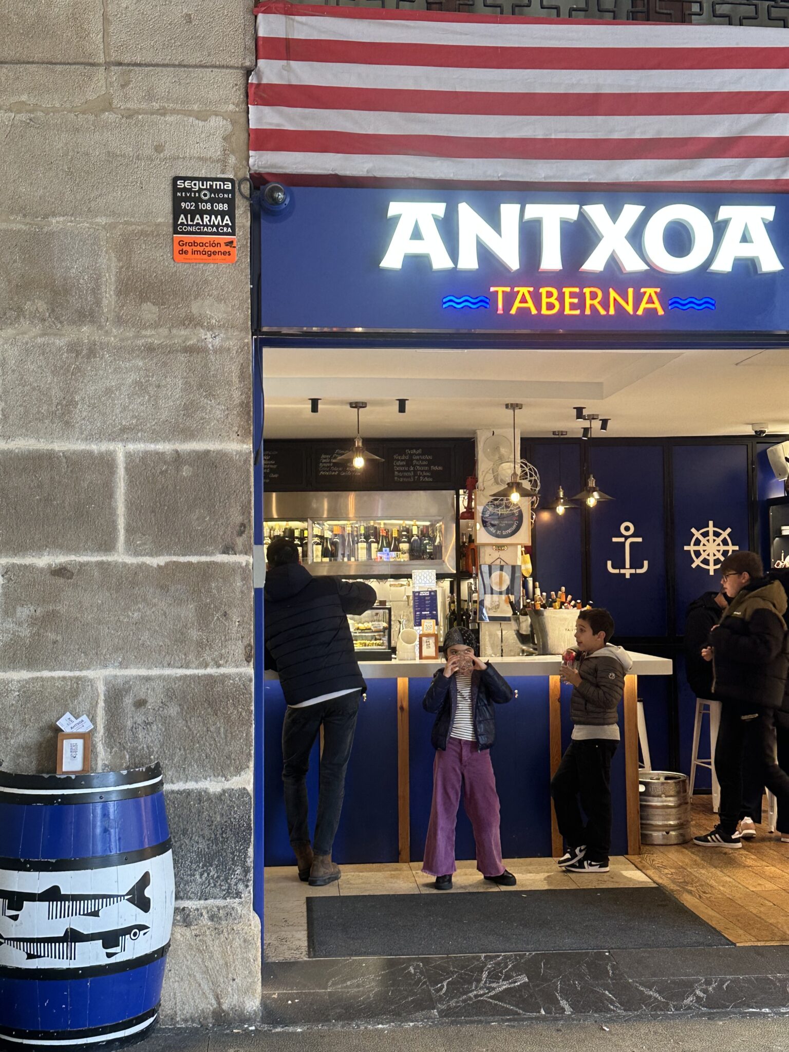 Antxoa Taberna, l'adresse incontournable pour manger des pinxtos à Bilbao © DR